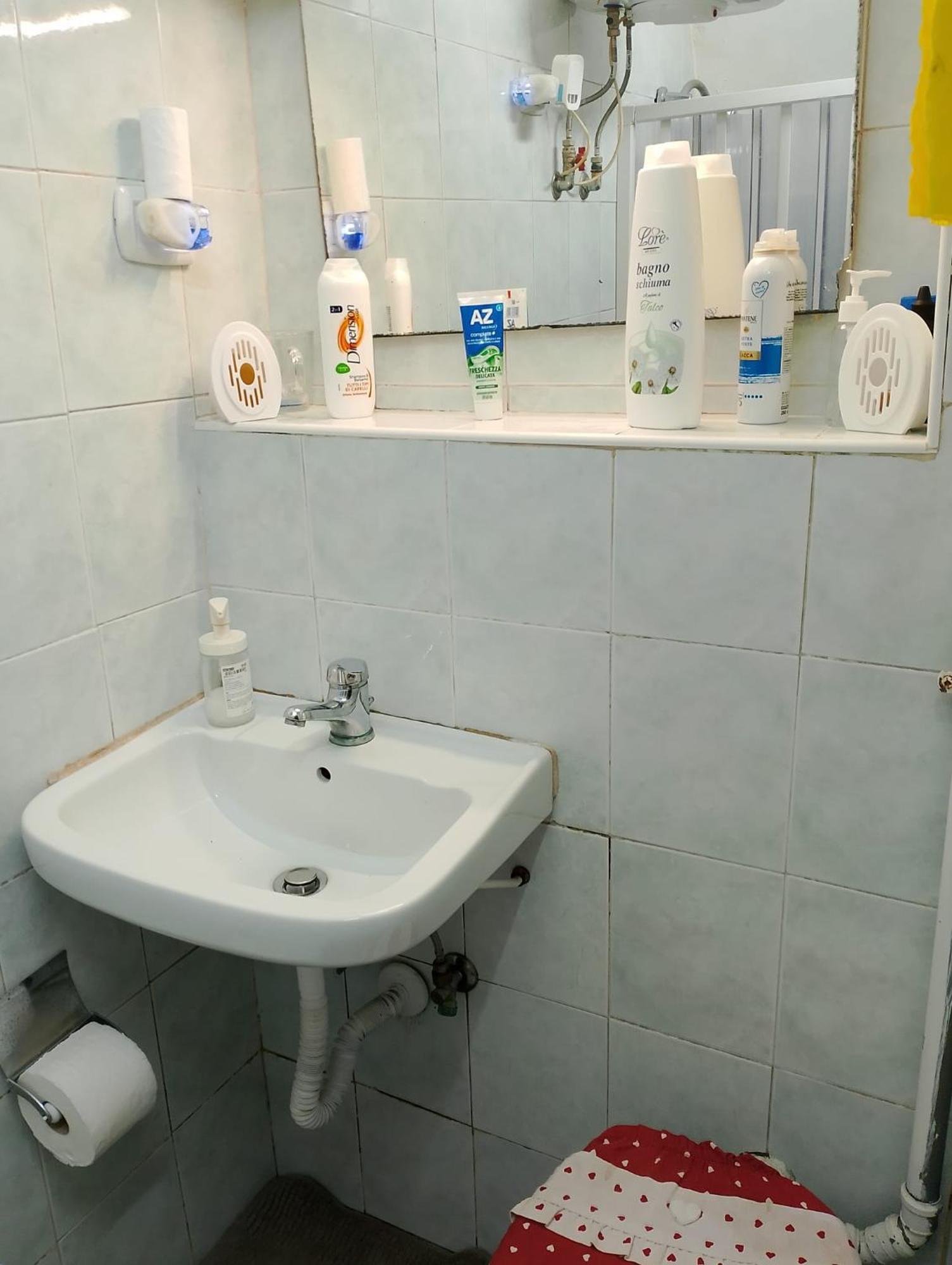 Family Home Неаполь Экстерьер фото